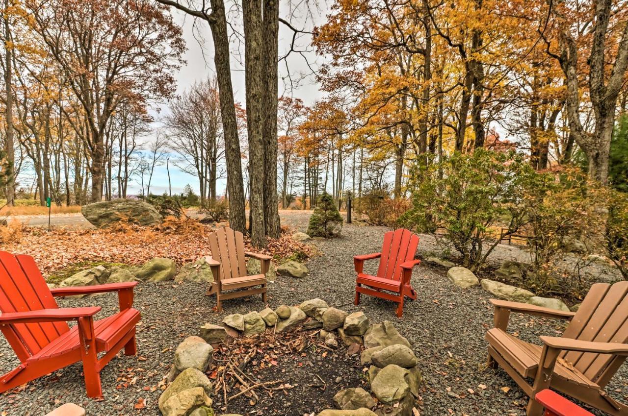 Pet-friendly Poconos Retreat With Outdoor Theater! *